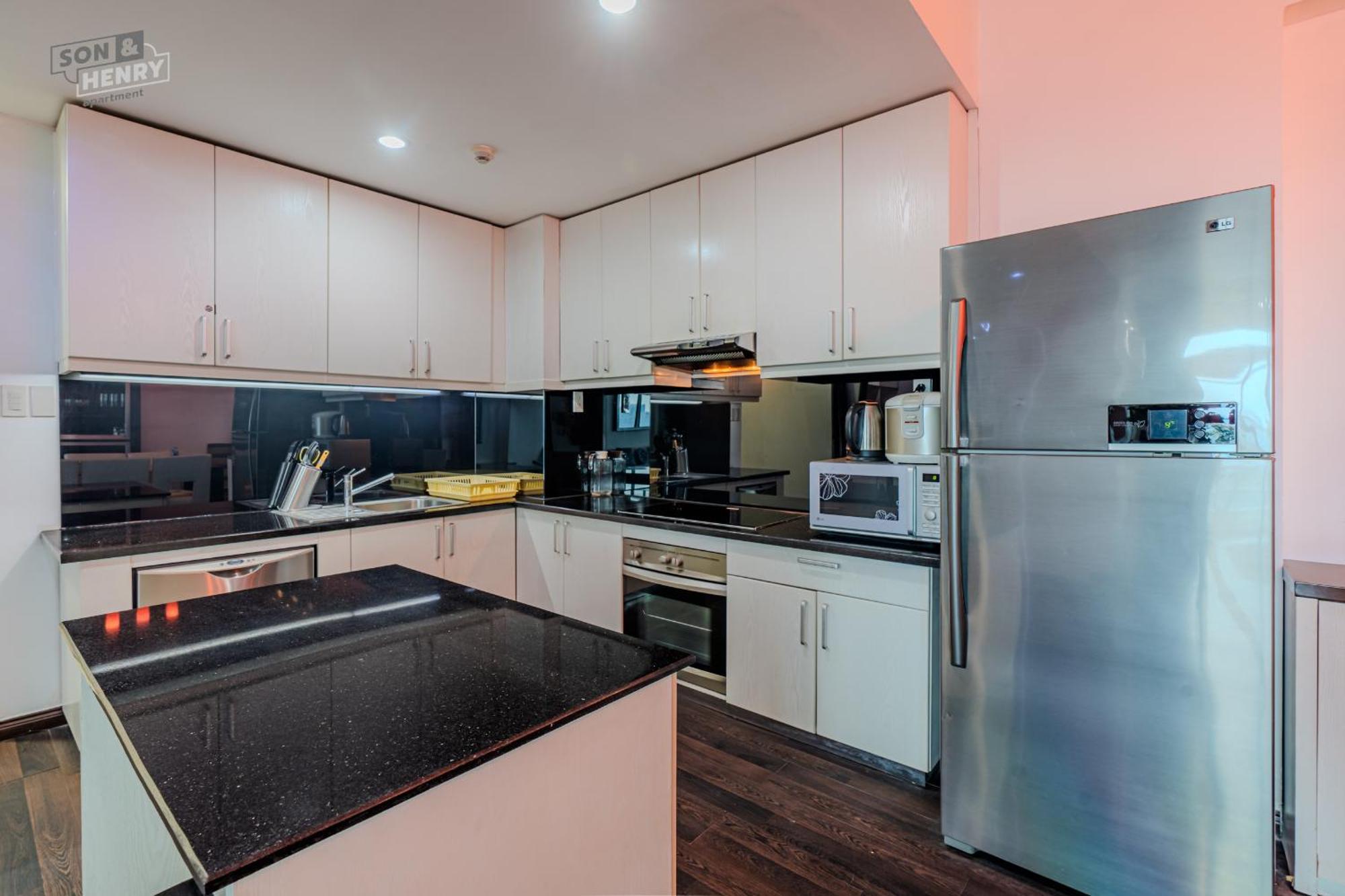 Son&Henry Sailing Tower Apartment Ho Şi Min Exterior foto